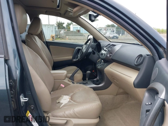 2009 Toyota RAV4 Ltd with VIN JTMBF31V19D000954, listed as a IAAI auction lot 41976630 with 153,653 mi miles. Bid and sale history available at carsss.com. Image 5.
