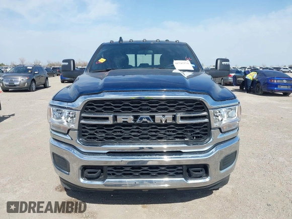 2024 Ram 2500 Tradesman with VIN 3C6UR5CL5RG238601, listed as a IAAI auction lot 41743274 with 8,083 mi miles. Bid and sale history available at carsss.com. Image 12.