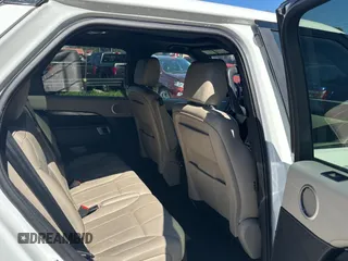 2020 Land Rover Discovery SE with VIN SALRG2RV7L2428775, listed as a Copart auction lot 45924585 with 99,242 mi miles and Clean Title. Bid and sale history available at DreamBid. Image 6.