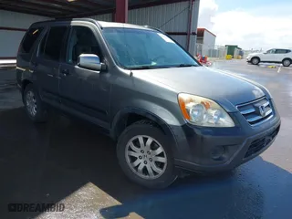2006 Honda CR-V EX with VIN JHLRD688X6C016760, listed as a IAAI auction lot 41826866 with 294,185 mi miles. Bid and sale history available at carsss.com. Image 1.