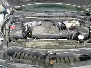 2024 Chevrolet Suburban RST z VIN 1GNSKEKD9RR101523, wystawiony jako Copart lot #61119175 z przebiegiem 51 022 mil mil oraz Szkoda całkowita • Salvage title. Historia ofert i sprzedaży dostępna na DreamBid. Obrazek 16.