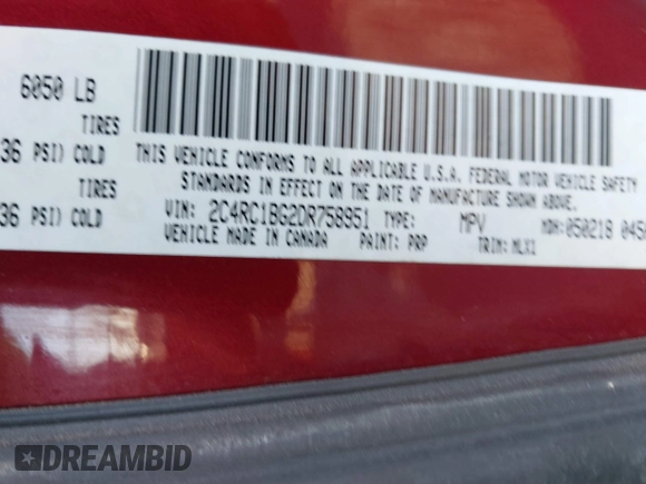 2013 Chrysler Town & Country Touring with VIN 2C4RC1BG2DR758951, listed as a IAAI auction lot 41136184 with 134,784 mi miles. Bid and sale history available at carsss.com. Image 9.