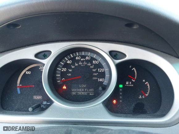 2006 Toyota Highlander Hybrid with VIN JTEEW21A660011869, listed as a IAAI auction lot 41748654 with 240,502 mi miles. Bid and sale history available at carsss.com. Image 7.