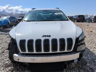 2016 Jeep Cherokee Sport with VIN 1C4PJMAB6GW301186, listed as a Copart auction lot 51331975 with 145,727 mi miles and Salvage Title. Bid and sale history available at DreamBid. Image 5.