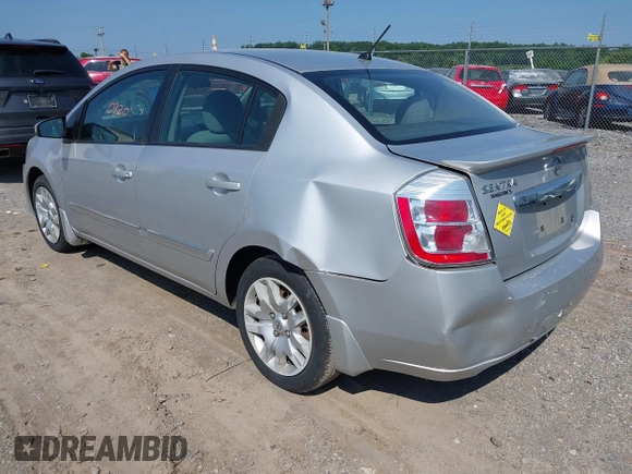 2012 Nissan Sentra SR z VIN 3N1AB6AP9CL622975, wystawiony jako IAAI lot #42430920 z przebiegiem 90 948 mil mil oraz . Historia ofert i sprzedaży dostępna na DreamBid. Obrazek 3.