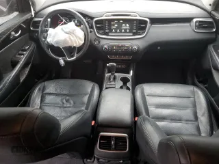 2017 Kia Sorento EX with VIN 5XYPH4A10HG275430, listed as a Copart auction lot 44889265 with 70,154 mi miles and Salvage title. Bid and sale history available at DreamBid. Image 8.