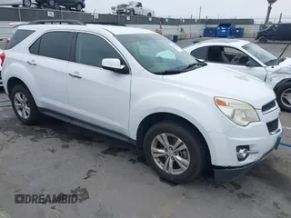 2011 Chevrolet Equinox 2LT z VIN 2GNALPECXB1153541, wystawiony jako IAAI lot #42371329 z przebiegiem 118 802 mil mil oraz . Historia ofert i sprzedaży dostępna na DreamBid. Obrazek 1.