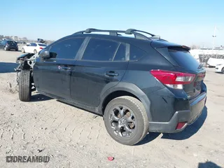 2023 Subaru Crosstrek Sport with VIN JF2GTHSC2PH270291, listed as a IAAI auction lot 41762021 with 32,968 mi miles. Bid and sale history available at carsss.com. Image 3.