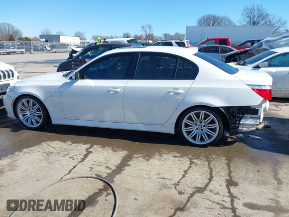 2008 BMW 5 Series 550i with VIN WBANW53588CT54008, listed as a IAAI auction lot 41586487 with 81,351 mi miles. Bid and sale history available at carsss.com. Image 14.