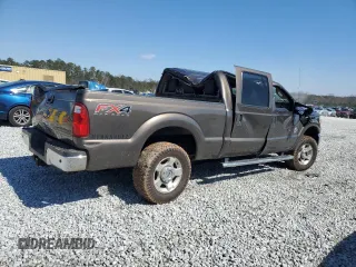 2016 Ford Super Duty F-250 SRW Lariat with VIN 1FT7W2BT1GEB29233, listed as a Copart auction lot 46093255 with 248,412 mi miles and Salvage Title. Bid and sale history available at carsss.com. Image 3.