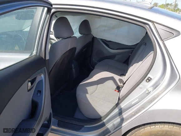 2016 Hyundai Elantra SE with VIN KMHDH4AE6GU482208, listed as a IAAI auction lot 41941480 with 47,255 mi miles. Bid and sale history available at carsss.com. Image 8.
