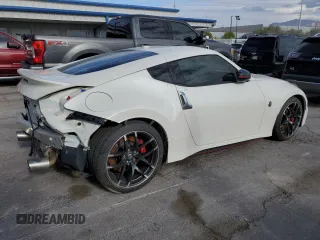 2017 Nissan 370Z z VIN JN1AZ4EH0HM954013, wystawiony jako Copart lot #43855725 z przebiegiem 22 607 mil mil oraz Szkoda całkowita • Salvage title. Historia ofert i sprzedaży dostępna na DreamBid. Obrazek 3.