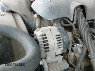 2004 Chevrolet Silverado 1500 LS z VIN 1GCEK19T34E240865, wystawiony jako IAAI lot #43522586 z przebiegiem 194 384 mil mil oraz . Historia ofert i sprzedaży dostępna na DreamBid. Obrazek 24.