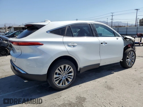 2023 Toyota Venza LE with VIN JTEAAAAH9PJ147042, listed as a Copart auction lot 71217684 with 7,536 mi miles and Salvage Title. Bid and sale history available at carsss.com. Image 3.