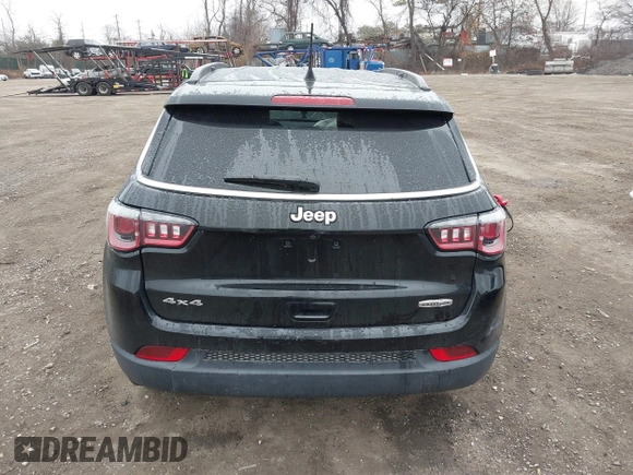 2019 Jeep Compass Latitude with VIN 3C4NJDBB3KT689174, listed as a IAAI auction lot 41843137 with 56,722 mi miles. Bid and sale history available at carsss.com. Image 16.