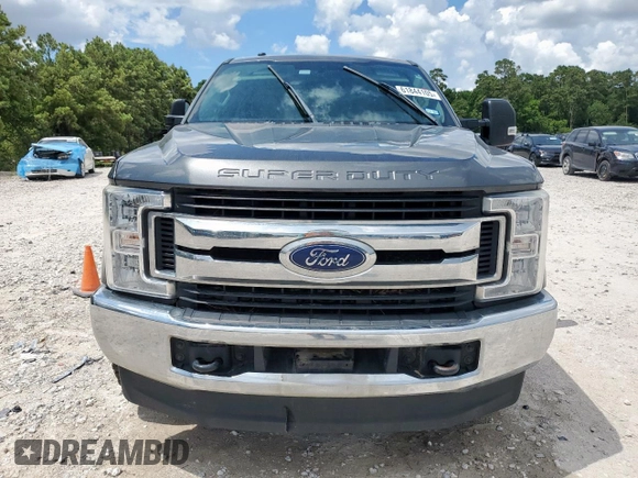 2019 Ford F-250 XL with VIN 1FT7W2BT3KEE86518, listed as a Copart auction lot 61844105 with 159,428 mi miles and Non repairable. Bid and sale history available at DreamBid. Image 5.