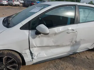 2022 Toyota Corolla SE with VIN 5YFS4MCE0NP136332, listed as a IAAI auction lot 42094001 with 36,371 mi miles and . Bid and sale history available at DreamBid. Image 6.