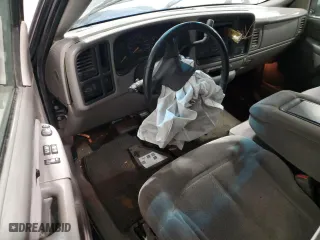 2000 Chevrolet Silverado 1500 LS with VIN 1GCEC19T8YZ113332, listed as a Copart auction lot 44770385 with 0 mi miles and Salvage Title. Bid and sale history available at carsss.com. Image 8.