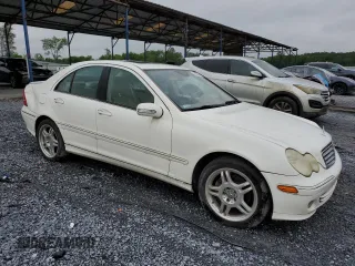 2006 Mercedes-Benz C 280 Luxury z VIN WDBRF54H66A852311, wystawiony jako Copart lot #53780605 z przebiegiem 153 275 mil mil oraz Szkoda całkowita • Salvage title. Historia ofert i sprzedaży dostępna na DreamBid. Obrazek 4.