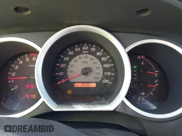 2006 Toyota Tacoma with VIN 3TMMU52N26M002740, listed as a IAAI auction lot 41684550 with 250,012 mi miles and . Bid and sale history available at DreamBid. Image 7.