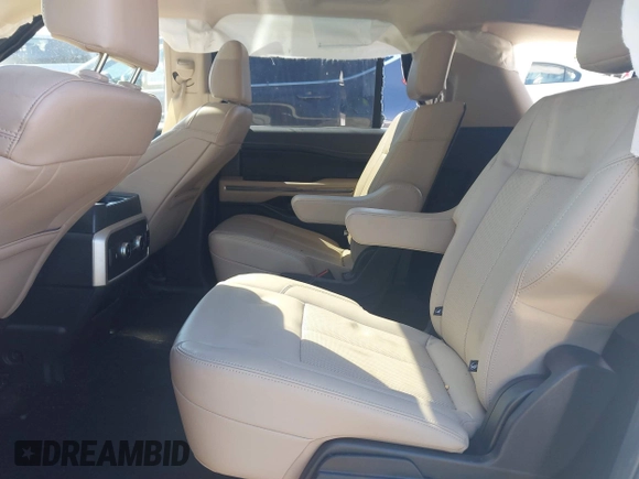 2022 Ford Expedition Max XLT with VIN 1FMJK1HT4NEA54989, listed as a IAAI auction lot 41826238 with 25,552 mi miles and . Bid and sale history available at DreamBid. Image 8.