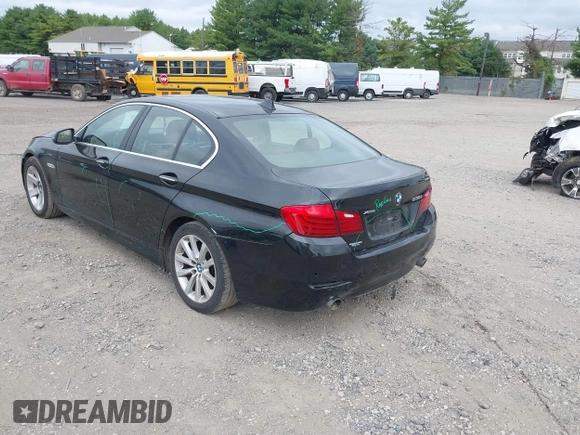 2016 BMW 5 Series 535i xDrive с VIN WBA5B3C51GG254002, выставлен на аукционе IAAI как лот 40184713 с пробегом 92 346 миль миль и . История ставок и продаж доступна на DreamBid. Изображение 3.