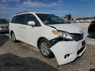 2017 Toyota Sienna XLE Auto Access Seat с VIN 5TDYZ3DC2HS832821, выставлен на аукционе Copart как лот 77212974 с пробегом 128 407 миль миль и Списание • Salvage title. История ставок и продаж доступна на DreamBid. Изображение 4.