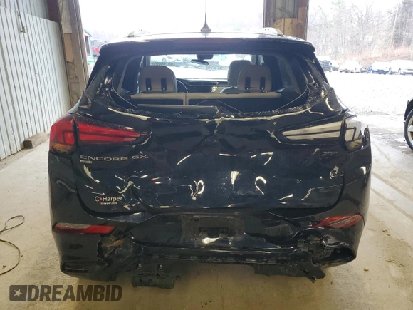 2020 Buick Encore GX Select z VIN KL4MMESL4LB134670, wystawiony jako Copart lot #49766405 z przebiegiem 43 801 mil mil oraz Szkoda całkowita • Salvage title. Historia ofert i sprzedaży dostępna na DreamBid. Obrazek 6.