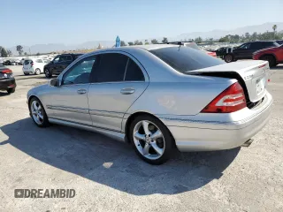 2005 Mercedes-Benz C 230 Kompressor с VIN WDBRF40J65F558797, выставлен на аукционе Copart как лот 63276695 с пробегом 190 198 миль миль и Списание • Salvage title. История ставок и продаж доступна на DreamBid. Изображение 2.
