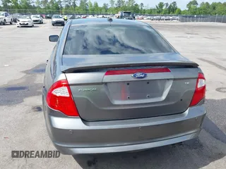 2010 Ford Fusion SE with VIN 3FAHP0HAXAR165167, listed as a IAAI auction lot 42148887 with 332,598 mi miles and . Bid and sale history available at carsss.com. Image 16.