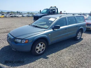 2002 Volvo V70 with VIN YV1SZ58D521073150, listed as a IAAI auction lot 42149444 with Not Provided miles and . Bid and sale history available at DreamBid. Image 2.