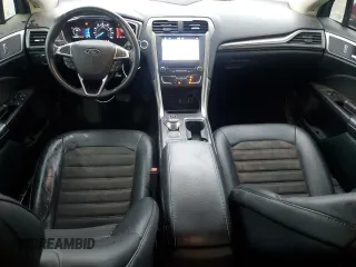 2017 Ford Fusion SE с VIN 3FA6P0HD0HR198416, выставлен на аукционе Copart как лот 57828185 с пробегом 95 955 миль миль и Списание • Salvage title. История ставок и продаж доступна на DreamBid. Изображение 8.