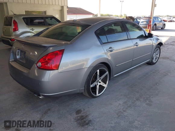 2007 Nissan Maxima SL z VIN 1N4BA41E87C840579, wystawiony jako IAAI lot #42165787 z przebiegiem 240 449 mil mil oraz . Historia ofert i sprzedaży dostępna na DreamBid. Obrazek 4.