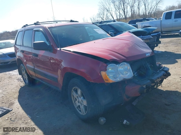 2005 Jeep Grand Cherokee Laredo with VIN 1J4GR48K55C651268, listed as a IAAI auction lot 41987117 with 189,974 mi miles. Bid and sale history available at carsss.com. Image 1.