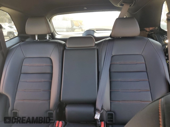 2025 Honda CR-V Sport-L with VIN 2HKRS6H84SH800949, listed as a Copart auction lot 50391695 with 8,628 mi miles and Salvage Title. Bid and sale history available at DreamBid. Image 10.