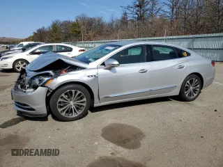 2017 Buick LaCrosse Essence with VIN 1G4ZP5SS6HU130900, listed as a Copart auction lot 48524735 with 39,506 mi miles and Salvage Title. Bid and sale history available at carsss.com. Image 1.