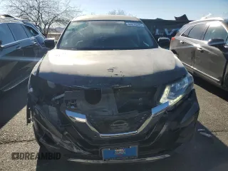 2017 Nissan Rogue SV with VIN 5N1AT2MT1HC890705, listed as a Copart auction lot 44070595 with 89,411 mi miles and Salvage Title. Bid and sale history available at carsss.com. Image 5.