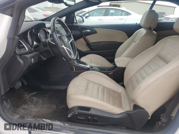 2016 Buick Cascada Premium с VIN W04WT3N54GG040858, выставлен на аукционе Copart как лот 51390205 с пробегом 84 677 миль миль и Списание • Salvage title. История ставок и продаж доступна на DreamBid. Изображение 7.