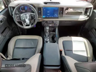 2024 Ford Bronco Wildtrak с VIN 1FMEE2BP4RLB23952, выставлен на аукционе Copart как лот 61547765 с пробегом 12 180 миль миль и На запчасти • Non repairable. История ставок и продаж доступна на DreamBid. Изображение 8.