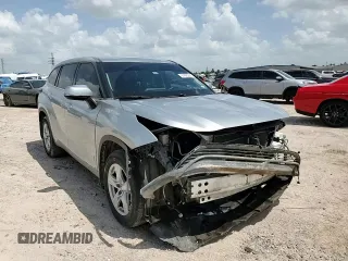 2021 Toyota Highlander L with VIN 5TDBZRBH3MS539544, listed as a Copart auction lot 61685235 with 84,266 mi miles and Salvage title. Bid and sale history available at DreamBid. Image 15.