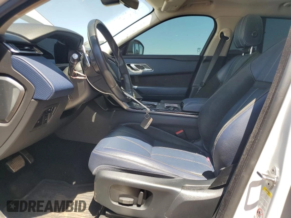2018 Land Rover Range Rover Velar R-Dynamic SE z VIN SALYL2RV5JA772504, wystawiony jako Copart lot #62887885 z przebiegiem 168 733 mil mil oraz Szkoda całkowita • Salvage title. Historia ofert i sprzedaży dostępna na DreamBid. Obrazek 7.