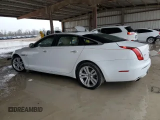 2013 Jaguar XJ Portfolio с VIN SAJWJ2GD4D8V47695, выставлен на аукционе Copart как лот 44997315 с пробегом 195 810 миль миль и Списание • Salvage title. История ставок и продаж доступна на DreamBid. Изображение 2.