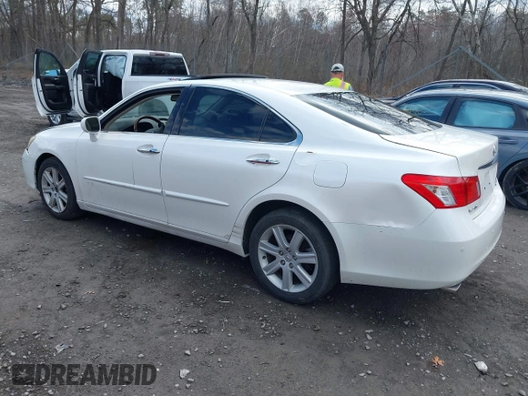 2008 Lexus ES 350 with VIN JTHBJ46G682196042, listed as a IAAI auction lot 42018692 with 163,023 mi miles. Bid and sale history available at carsss.com. Image 3.