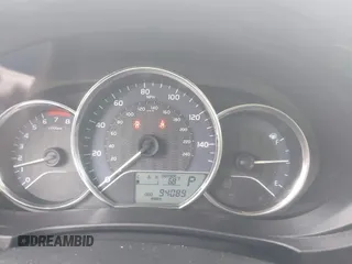 2015 Toyota Corolla L z VIN 2T1BURHE3FC323510, wystawiony jako IAAI lot #42040468 z przebiegiem 94 089 mil mil oraz . Historia ofert i sprzedaży dostępna na DreamBid. Obrazek 7.