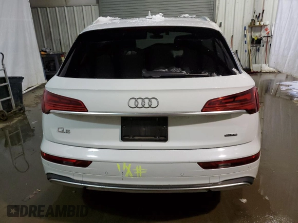 2021 Audi Q5 Premium Plus with VIN WA1BAAFY1M2104932, listed as a Copart auction lot 37827613 with Not Provided miles. Bid and sale history available at carsss.com. Image 6.