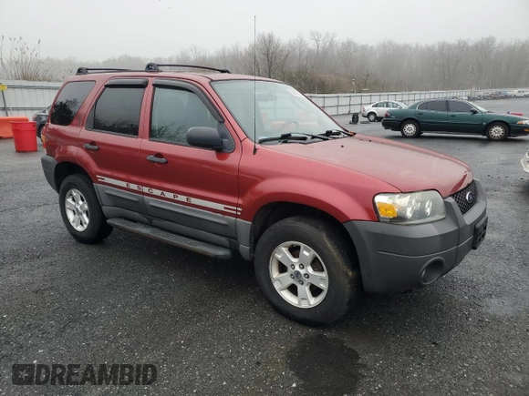 2007 Ford Escape XLT with VIN 1FMYU03Z47KA83590, listed as a Copart auction lot 83367694 with 133,078 mi miles and Clean Title. Bid and sale history available at carsss.com. Image 4.
