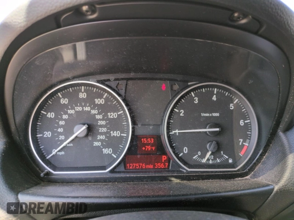 2009 BMW 1 Series 128i z VIN WBAUP73589VK75593, wystawiony jako Copart lot #54456155 z przebiegiem 127 576 mil mil oraz Szkoda całkowita • Salvage title. Historia ofert i sprzedaży dostępna na DreamBid. Obrazek 9.