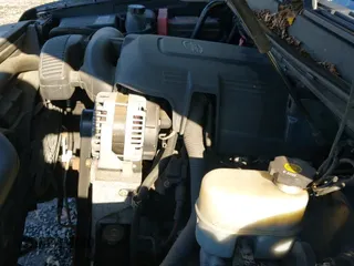 2007 Chevrolet Avalanche 3LT с VIN 3GNFK12337G267261, выставлен на аукционе IAAI как лот 43482970 с пробегом 171 507 миль миль и . История ставок и продаж доступна на DreamBid. Изображение 18.