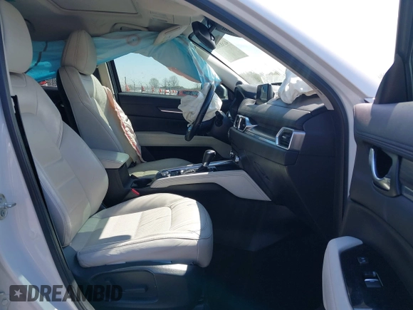 2018 Mazda CX-5 Grand Touring with VIN JM3KFBDM0J0404635, listed as a IAAI auction lot 41883068 with 71,178 mi miles. Bid and sale history available at carsss.com. Image 5.