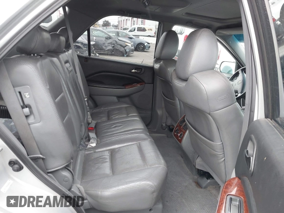 2005 Acura MDX Touring with VIN 2HNYD18955H558360, listed as a IAAI auction lot 41738503 with 153,461 mi miles. Bid and sale history available at carsss.com. Image 8.